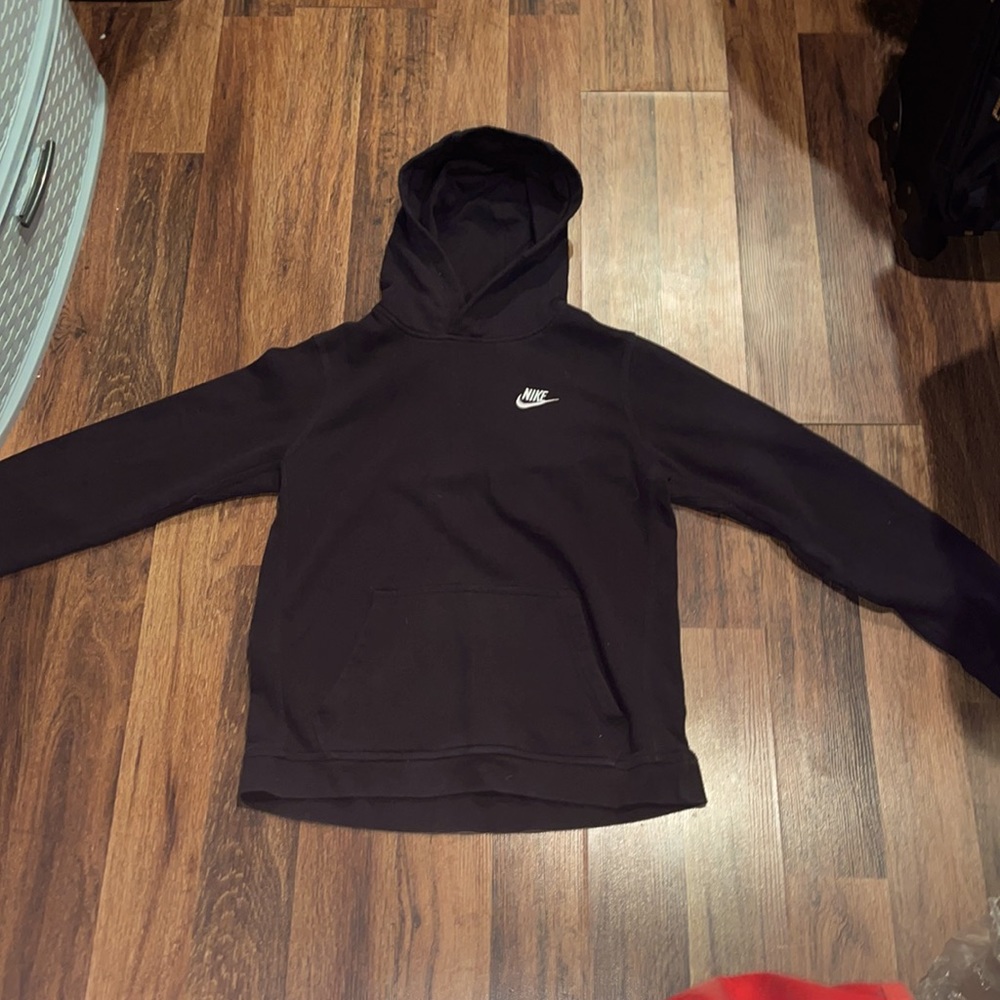 Nike black sweatshirt
